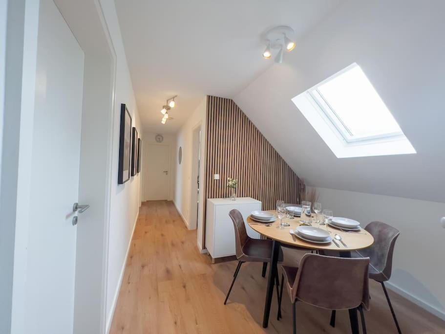 2-zimmer 52 Qm Bis Zu 4 Personen Apartment Winningen